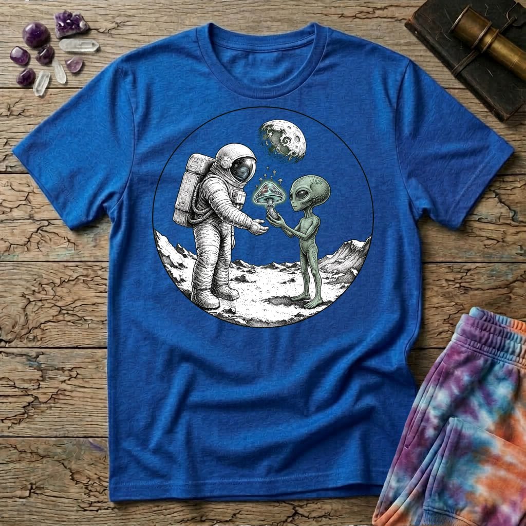 Printify T-Shirt Astronaut and Alien Mushroom T-Shirt Mushroom Magic Mushroom T-Shirt